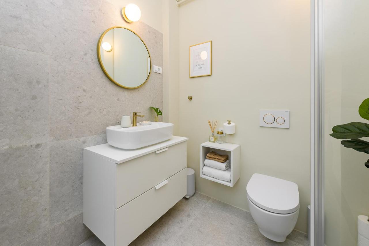 Apartment Napoleon Любляна Екстер'єр фото