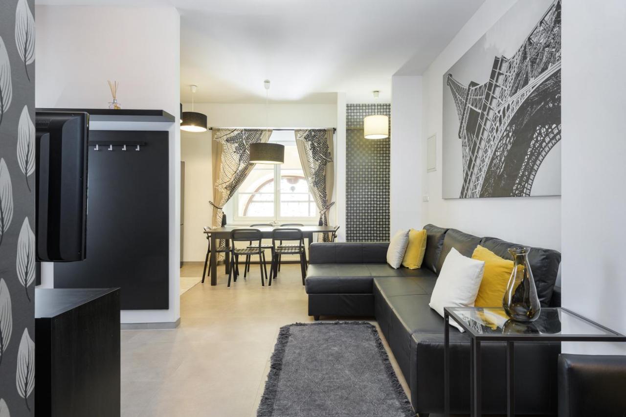 Apartment Napoleon Любляна Екстер'єр фото